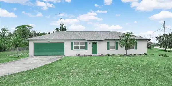 109 Fig Road NW