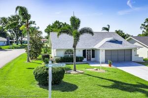 2 Cherrywood Way