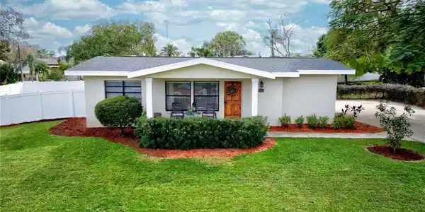 606 Lake Blue Drive