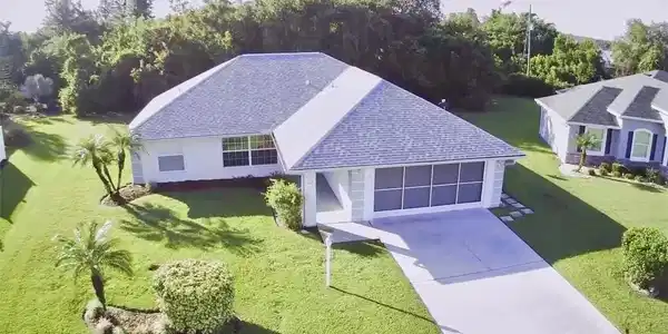 112 Rosewood Drive N