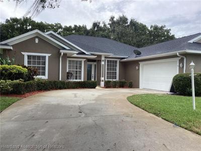 1309 Lakeside Way