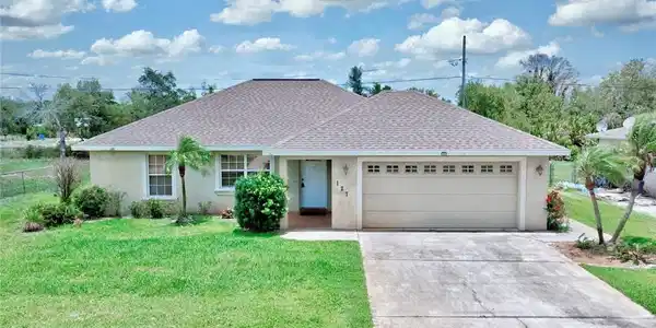 127 Cumquat Road NW