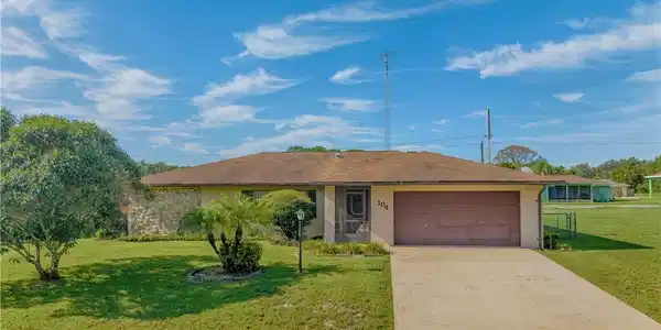 104 Tangerine Road