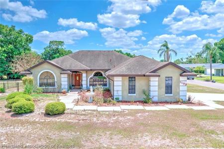 1109 Hammock Road