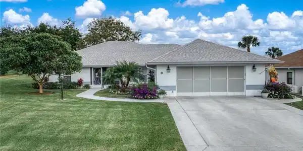 21 Acacia Court N