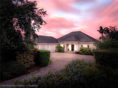 632 Sunset Pointe Drive