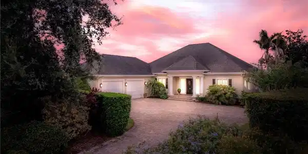 632 Sunset Pointe Drive