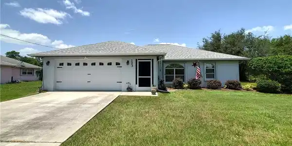 123 Vera Lane NW