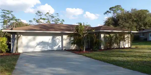 638 Placid Lakes Boulevard