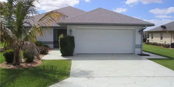 9 Acacia Court N