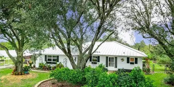246 Thurman Avenue