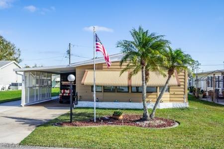 2209 Bahama Road W