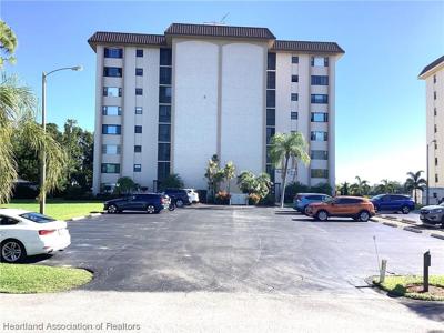 121 Country Club Drive