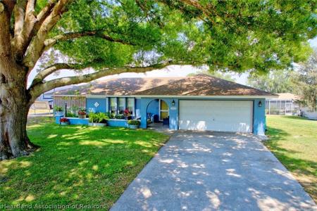 1612 Overlook Place