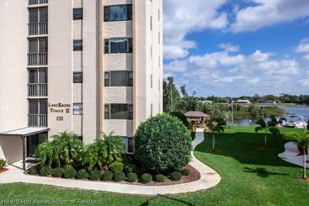 121 Country Club Drive