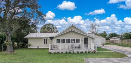 4506 Lakeview Drive