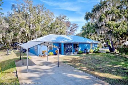 1610 Noble Fir Street