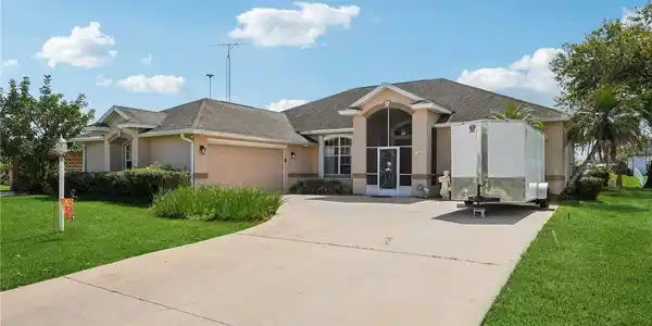107 Orange Road NE