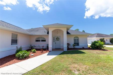 3114 Peachtree Drive
