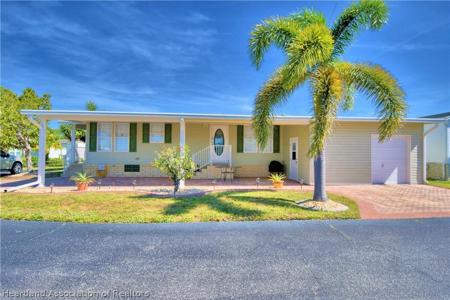 225 Fairway Boulevard