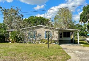 5 Crepe Myrtle Street