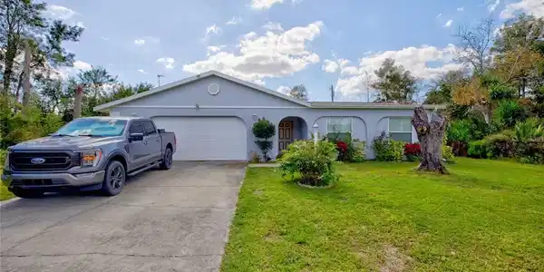 350 Lime Road NW