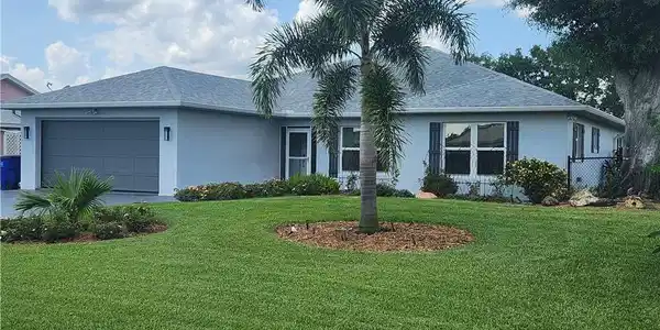 154 Citrus Road NE