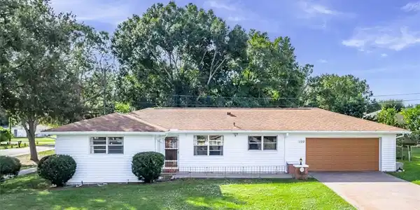 100 Lemon Road NW