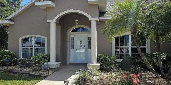 103 Citrus Road NE