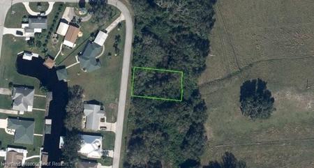 3324 Country Lake Drive