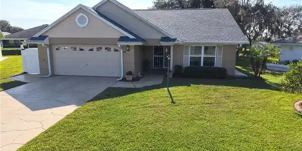 21 Chestnut Trail