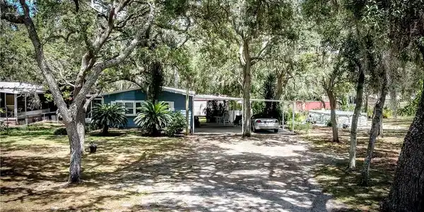 6604 County Road 17 S