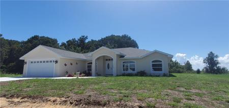 1033 Lakeside Way