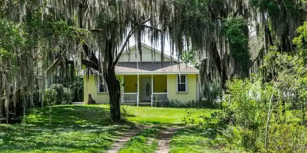 42 Lake Stearns Drive