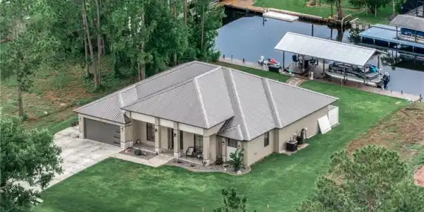 3005 Waterway Drive