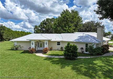 212 Bay Blossom Drive