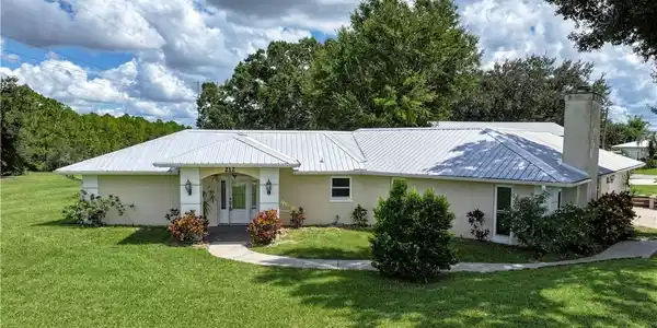 212 Bay Blossom Drive