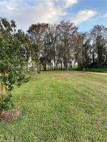 1313 Lakeside Way
