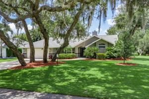 105 Watersedge Lane
