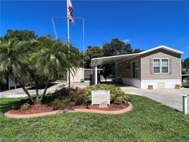 252 Shoreline Drive