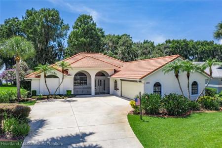 1301 Lakeside Way