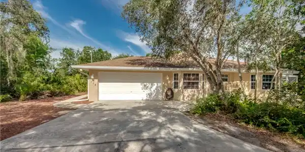115 Fig Road NW