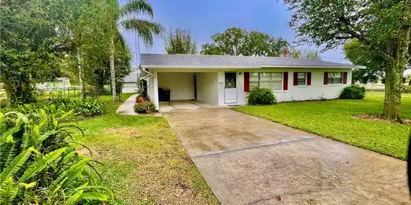 529 N Lakeview Road