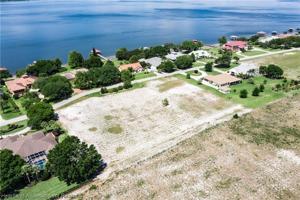 747 SUNSET POINTE DRIVE Road