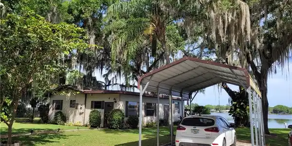 4 Henrietta Place