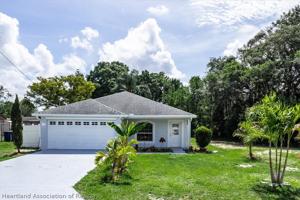 2032 Avalon Road