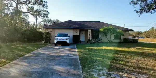 3046 Buttercup Lane