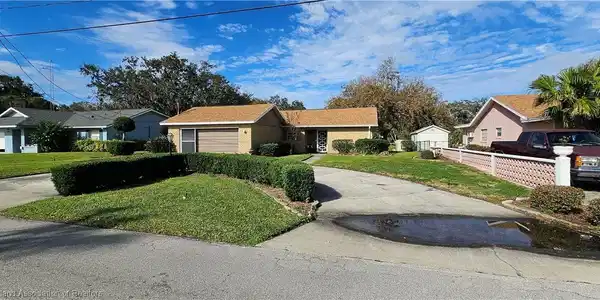 870 Peachtree Drive