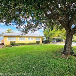 707 Lake Clay Drive S