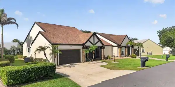 82 Hickory Hills Circle